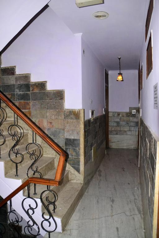 Yes Please Guest House New Delhi Buitenkant foto