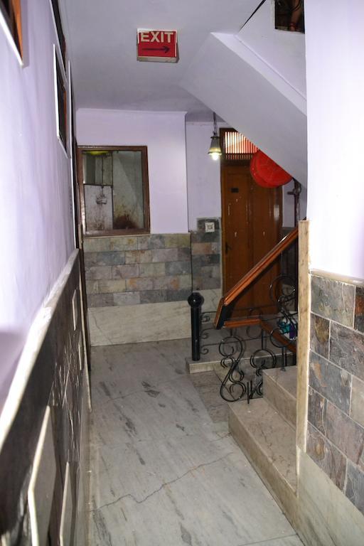 Yes Please Guest House New Delhi Buitenkant foto